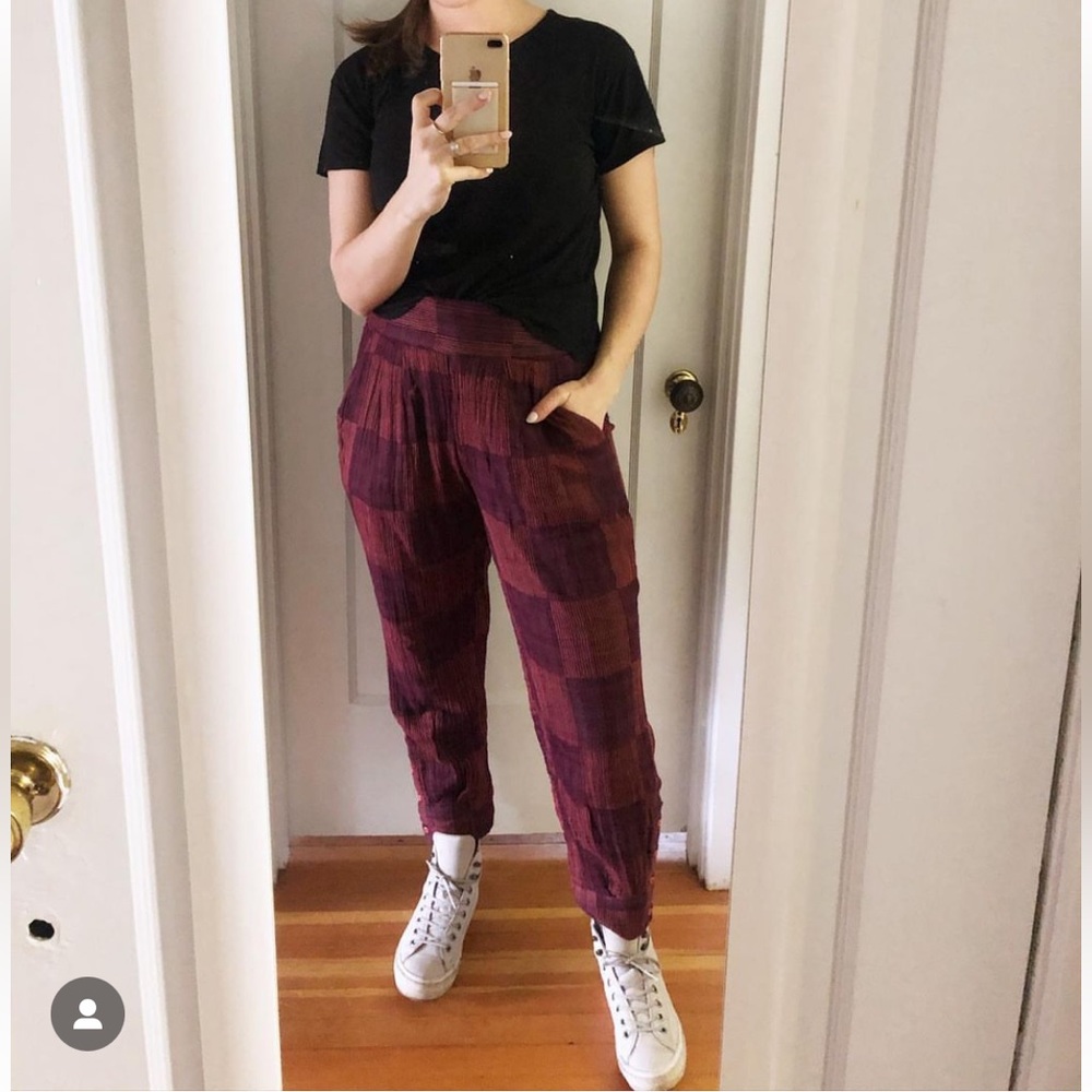 Ace and Jig Harlow pants in Cabaret